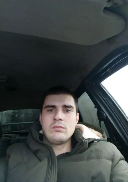 Я Максим, 34, знакомлюсь на одну ночь в Рыльске